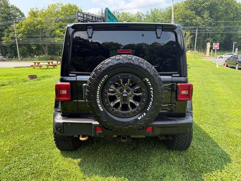 Used 2021 Jeep Wrangler Unlimited Rubicon w/ Dual Top Group AWD/4WD image 5