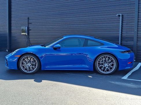 Certified 2025 Porsche 911 Carrera S RWD image 2