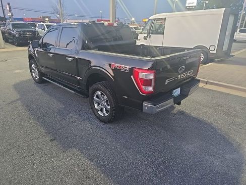 Used 2021 Ford F150 Lariat w/ Equipment Group 502A High image 3