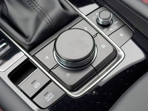 New 2026 MAZDA MAZDA3 Carbon image 21