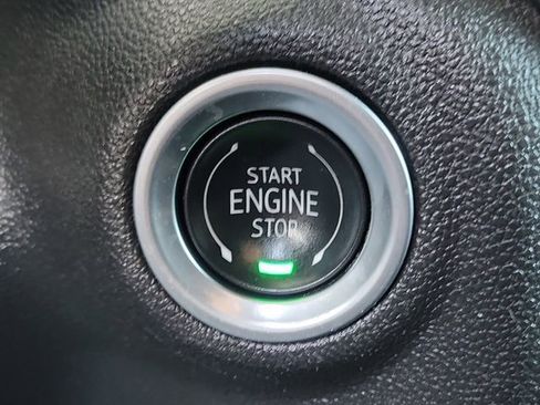 Used 2024 Chevrolet Silverado 1500 Custom image 12