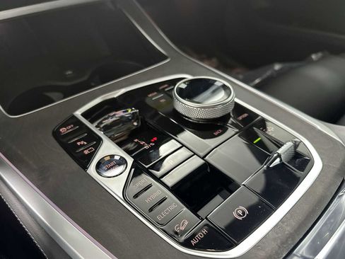 New 2026 BMW X5 xDrive50e w/ Executive Package image 16