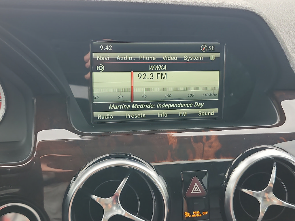 Used 2014 Mercedes-Benz GLK 250 BlueTEC 4MATIC image 28