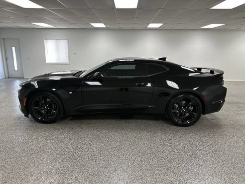 Used 2019 Chevrolet Camaro SS RWD image 5