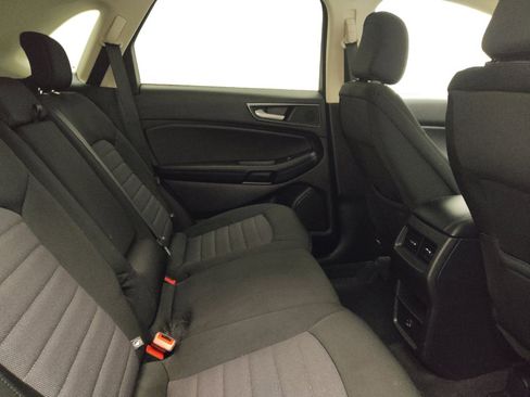 Used 2021 Ford Edge SE w/ Cargo Accessory Package FWD image 19