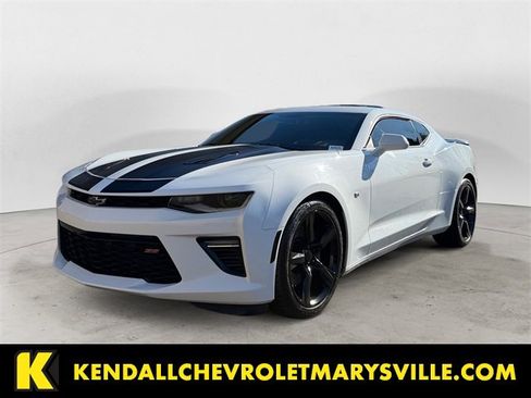 Used 2018 Chevrolet Camaro SS image 1
