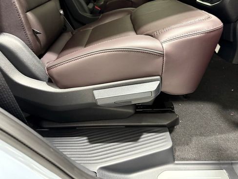 New 2025 Ford Expedition Platinum w/ Platinum Ultimate Package image 30