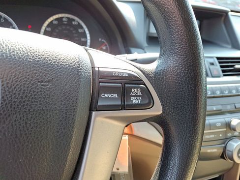 Used 2012 Honda Accord LX image 21