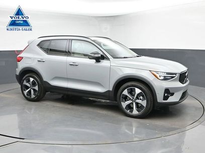 New 2026 Volvo XC40 B5 Plus w/ Protection Package Premier