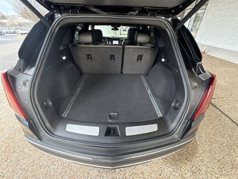 Certified 2025 Cadillac XT5 Premium Luxury image 26