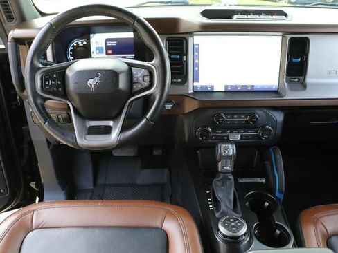 Used 2023 Ford Bronco Outer Banks AWD/4WD image 20