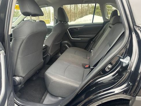 Certified 2021 Toyota RAV4 LE w/ Carpet Mat Package (TMS) image 21