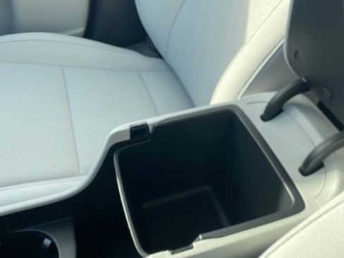 New 2026 Hyundai Kona SE FWD image 24