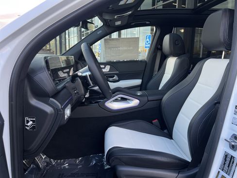 New 2026 Mercedes-Benz GLE 580 4MATIC image 12