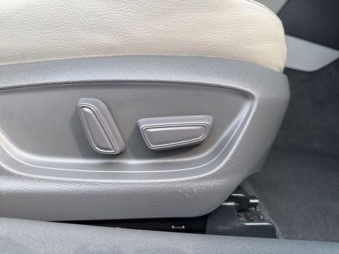 Used 2021 Toyota Camry XSE image 24