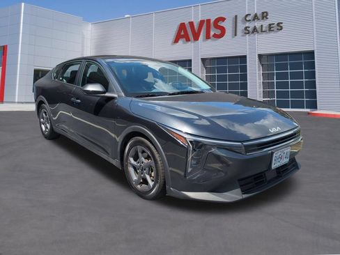 Used 2025 Kia K4 FWD image 3