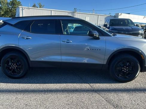 New 2025 Chevrolet Blazer LT w/ Midnight/Sport Edition image 4