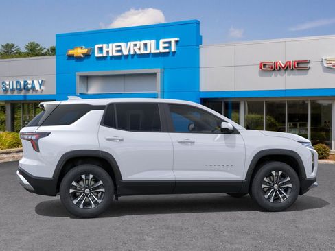 New 2026 Chevrolet Equinox LT w/ Convenience Package II image 5