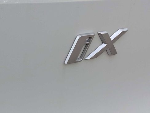 New 2026 BMW iX xDrive45 AWD/4WD image 13