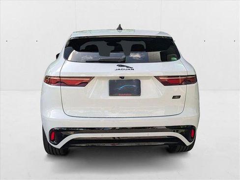 New 2026 Jaguar F-PACE R-Dynamic S image 8