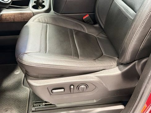Used 2020 GMC Sierra 1500 Denali w/ Denali Ultimate Package AWD/4WD image 18