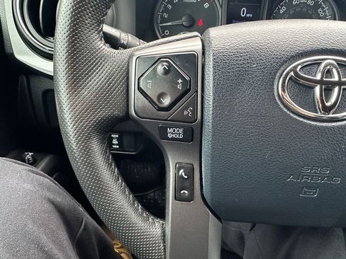 Certified 2020 Toyota Tacoma TRD Sport w/ Technology Package image 2