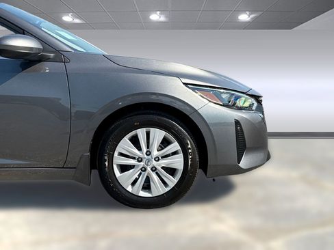 Certified 2025 Nissan Sentra S image 21