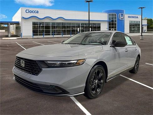 New 2025 Honda Accord SE image 1