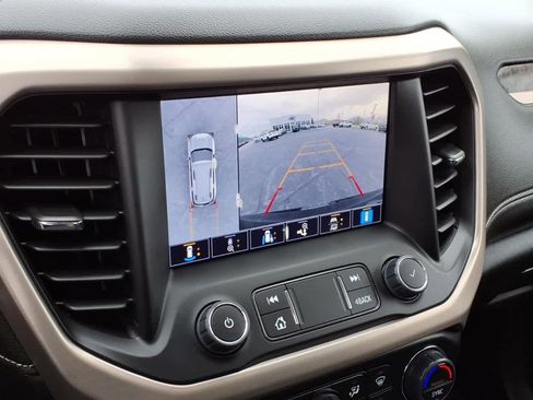 Used 2023 GMC Acadia Denali w/ Black Diamond Edition AWD/4WD image 19