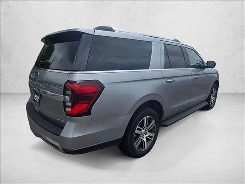Used 2024 Ford Expedition Max Limited AWD/4WD image 5