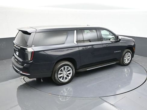 New 2025 Chevrolet Suburban Premier w/ Sun And Tow Package image 64