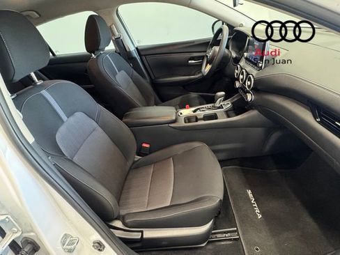 Used 2025 Nissan Sentra SV image 17