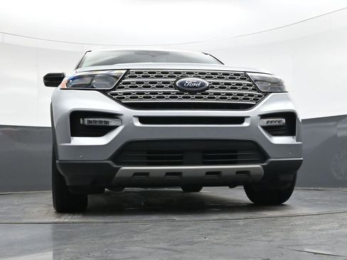 Used 2021 Ford Explorer Limited w/ Equipment Group 301A image 42