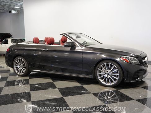 Used 2019 Mercedes-Benz C 300 Cabriolet image 16