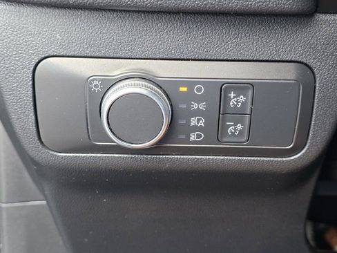 Used 2020 Ford Escape S image 19