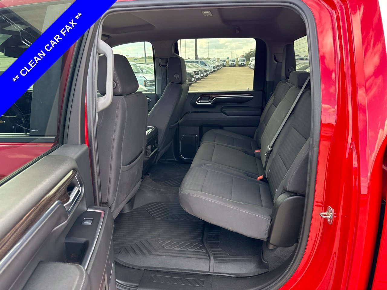 Used 2024 Chevrolet Silverado 2500 LT w/ Convenience Package AWD/4WD image 6