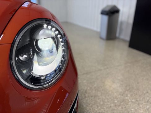 Used 2019 Volkswagen Beetle 2.0T SE w/ SE Premium Package image 37