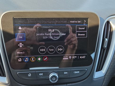 Used 2023 Chevrolet Malibu LT FWD image 36