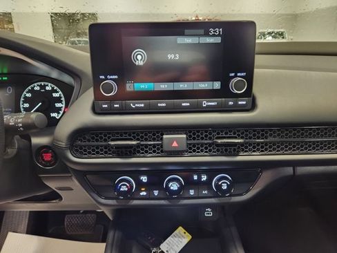 Used 2024 Honda HR-V LX image 14