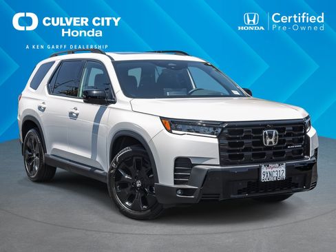 Certified 2026 Honda Pilot Black Edition image 1