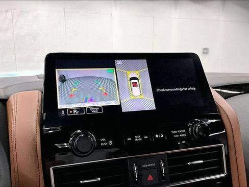 Used 2022 INFINITI QX80 Sensory w/ Cargo Package AWD/4WD image 31