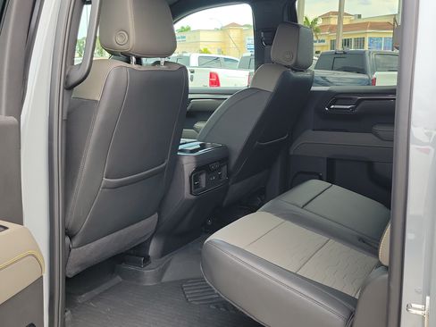 Used 2024 Chevrolet Silverado 1500 ZR2 w/ ZR2 Bison Edition AWD/4WD image 13