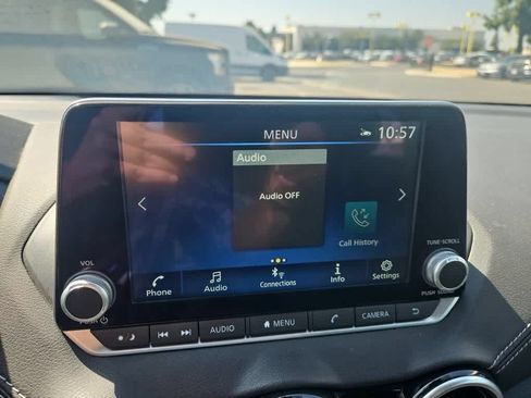 Used 2025 Nissan Sentra SV FWD image 16