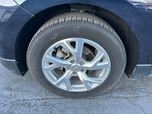 Used 2020 Chevrolet Equinox Premier image 9