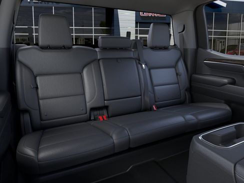 New 2026 GMC Sierra 1500 SLT w/ SLT Convenience Package RWD image 17