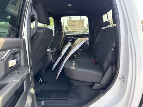 New 2026 RAM 2500 Big Horn AWD/4WD image 20