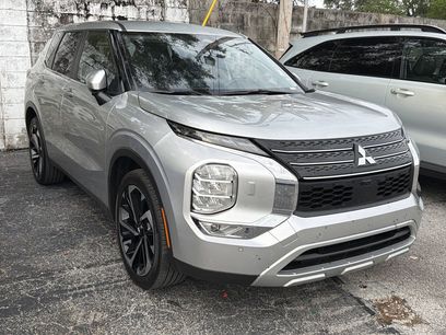 Used 2024 Mitsubishi Outlander AWD