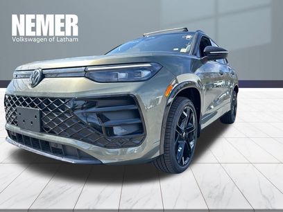 New 2026 Volkswagen Tiguan SE R-Line