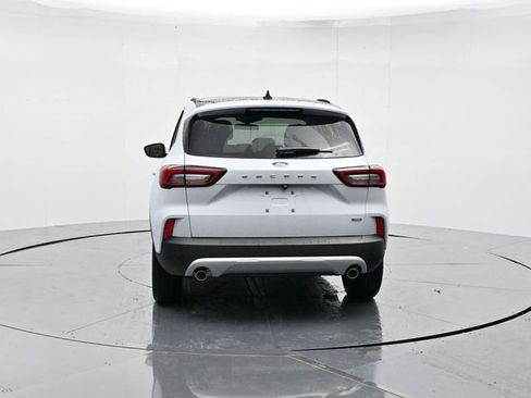 New 2026 Ford Escape SE image 9