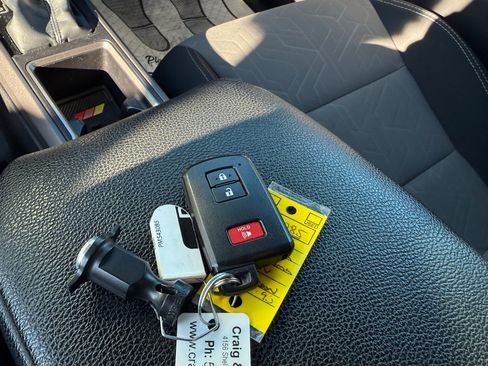 Used 2023 Toyota Tacoma TRD Sport image 49